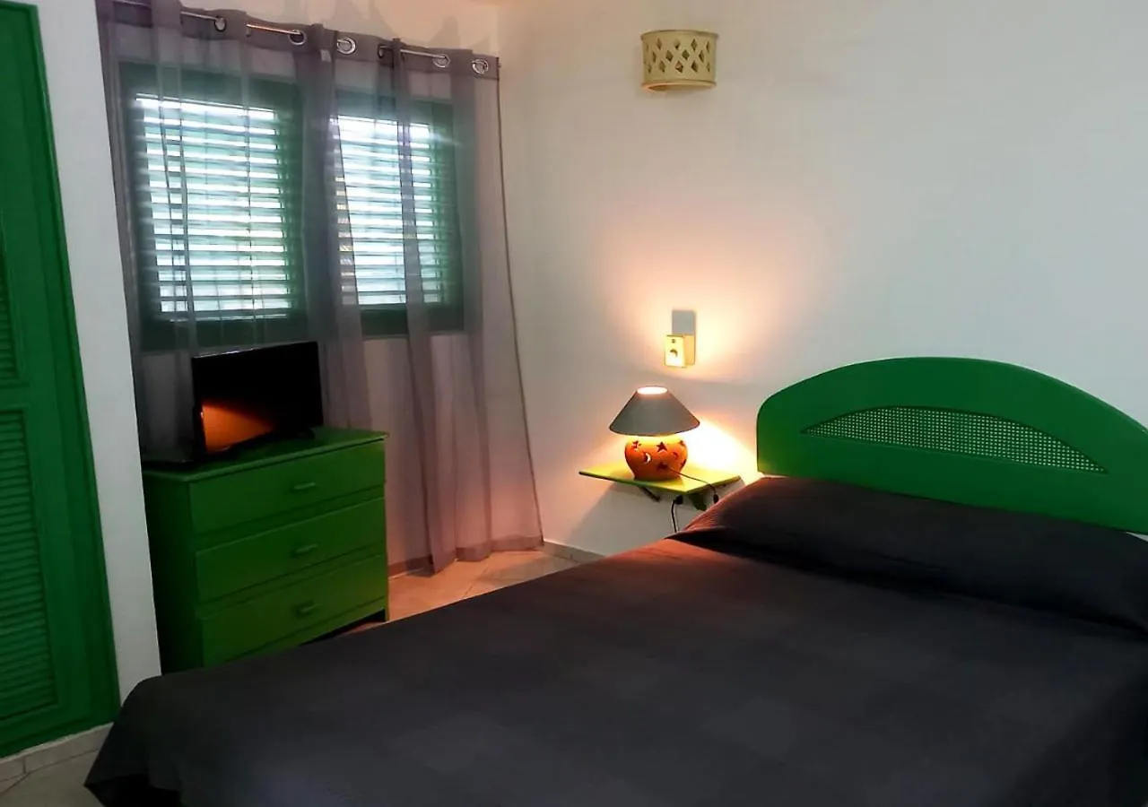 아파트호텔 Residence Nord Est 라스테레나스